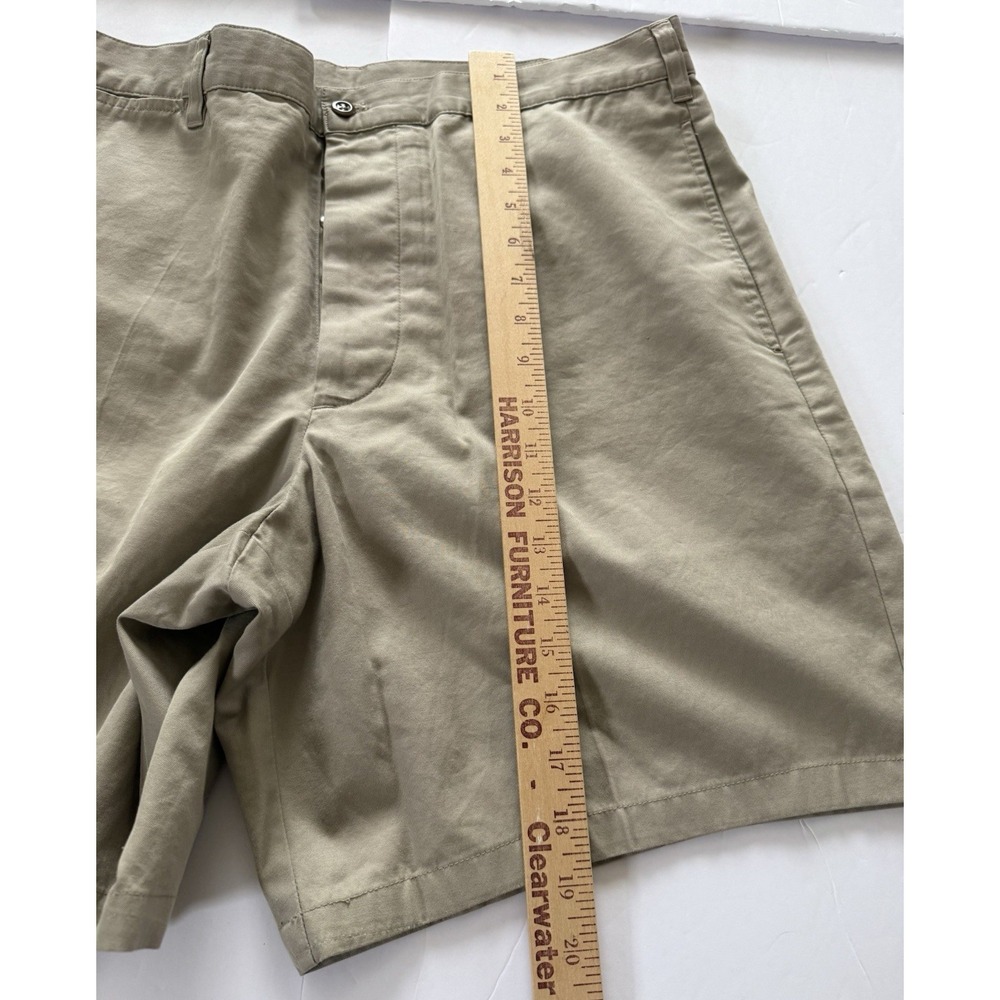 DKNY Shorts Size 36 Beige Modern Classic Khaki Lightweight - Picture 3 of 6